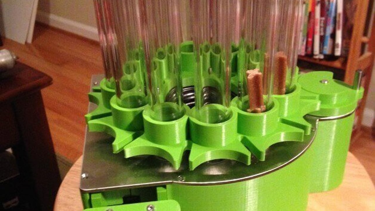 Human Designs 3d Printed Dog Feeder With Arduino All3dp