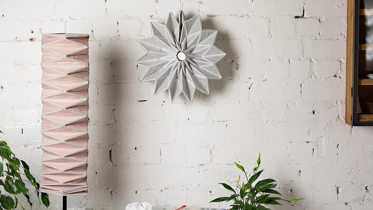 Industrial Designer 3d Prints Conductive Origami Light