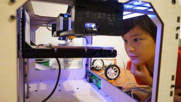 Hình ảnh về lý do nên mua máy in 3D để sử dụng tại nhà: Nó có thể giúp bạn giáo dục con cái