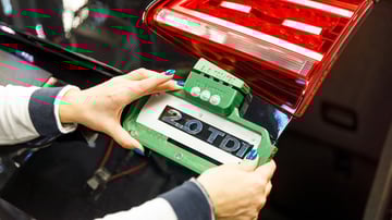 Jeden z wielu mierników klapy bagażowej zaprojektowanych i wydrukowanych we własnym zakresie.