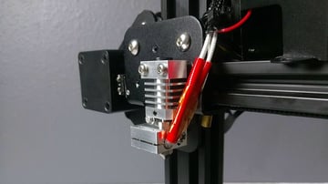 An all-metal hot end enables you to print at higher temperatures