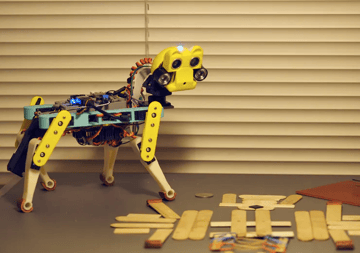 Wczesny model robota kota Dr Li