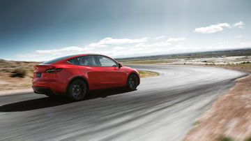 Obraz samochodów i druku 3D: stan sztuki: Tesla - model Y Focus