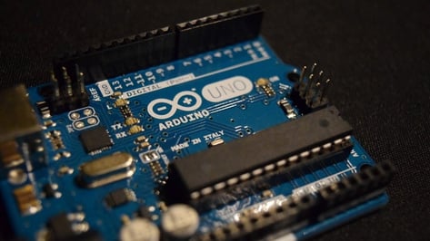 Featured image of Arduino Operating System: Best Options of 2021
