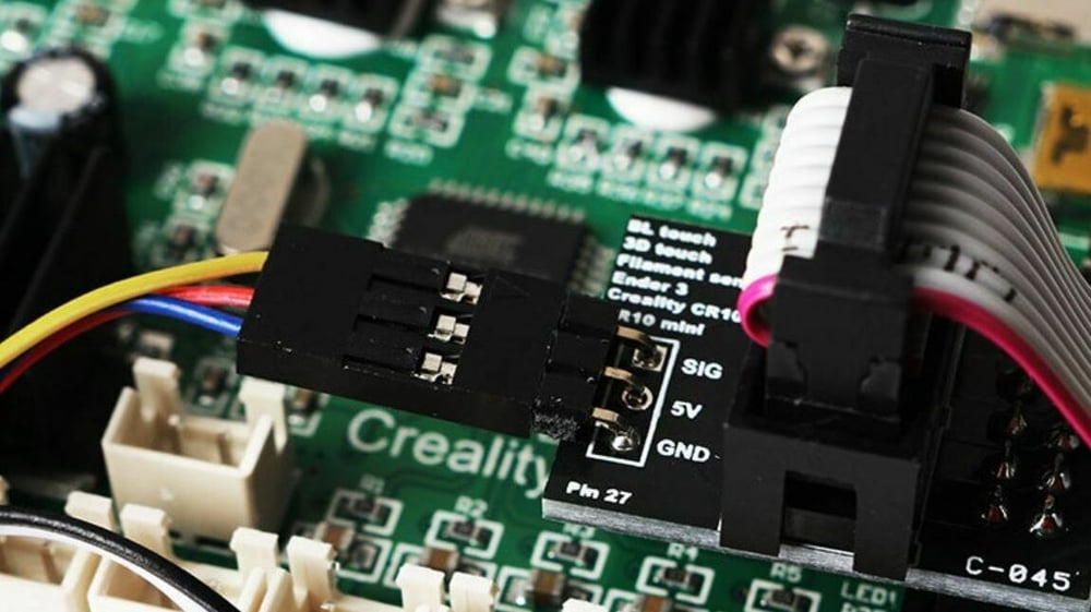 plug-the-3-pin-bltouch-connector-into-th
