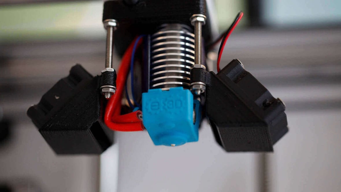 Featured image of E3D Ultimaker 2 Extrusion Upgrade Kit Review: The Ultimate Ultimaker 2 Upgrade?
