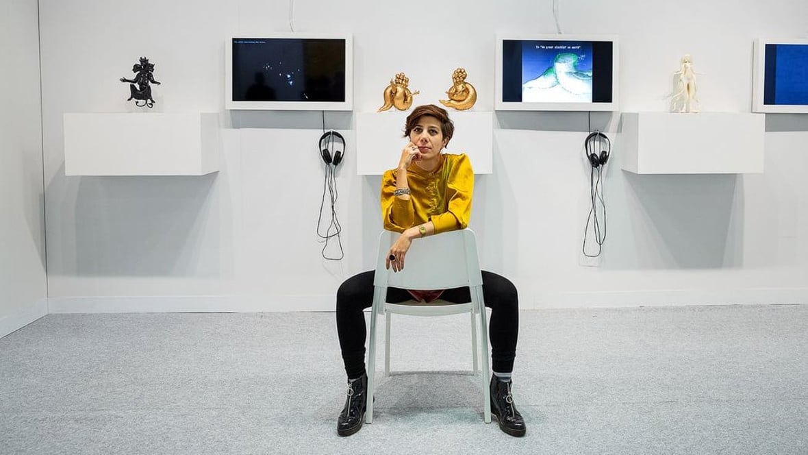 Featured image of Iranian Artist Counters Digital Colonialism with “She Who Sees the Unknown” Display