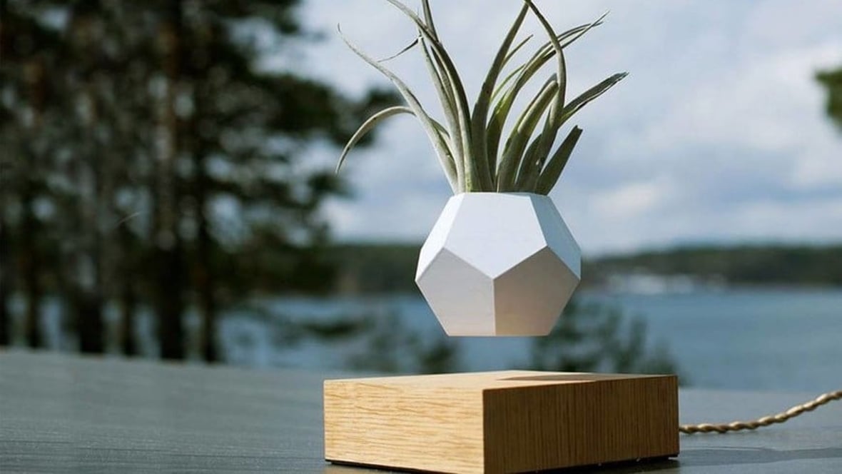 Featured image of [Project] 3D Printed Levitating Plant