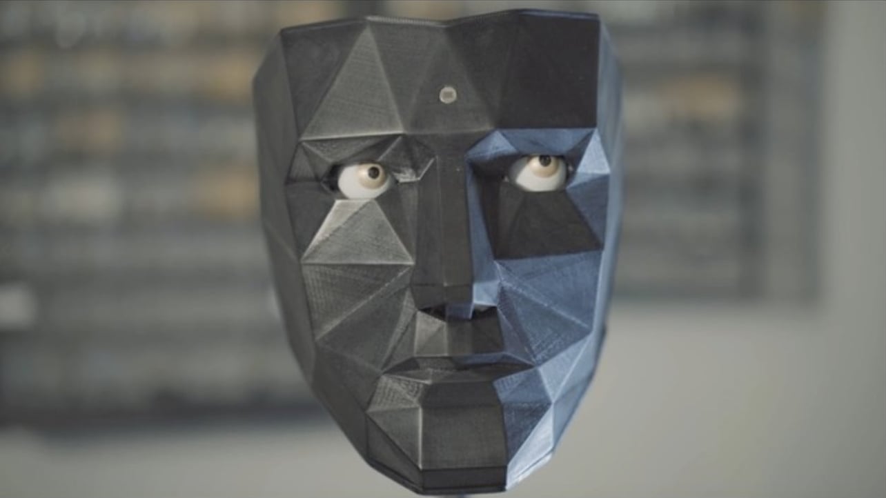 Featured image of [Project] Greet Trick-or-Treaters with a Watchful 3D Printed Doorman