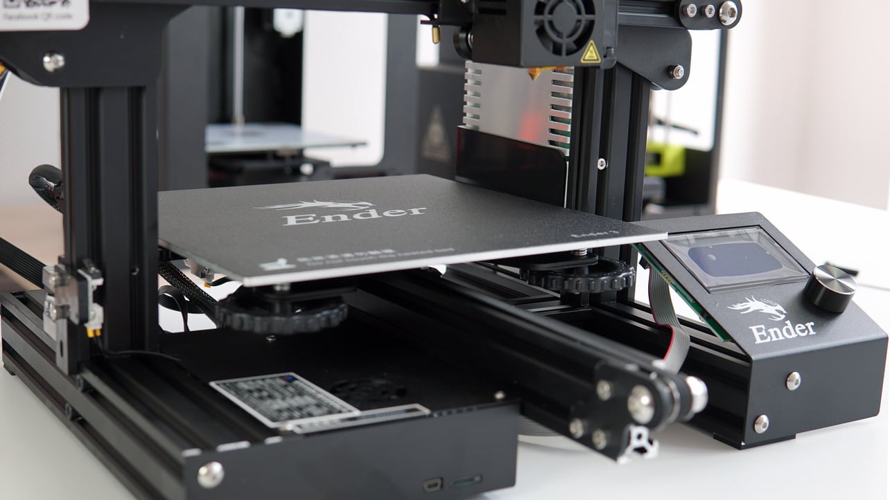 Impresora 3D Creality Ender-3 V2 reanudar la impresión 2020 Impresora 3D mejorada con placa base silenciosa nueva pantalla práctica caja de herramientas 