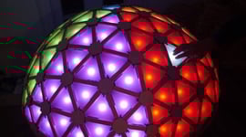 Featured image of This Interactive Geodesic LED Dome is Crazy Hypnotic