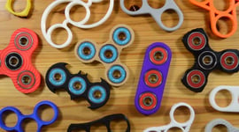 Featured image of 55 Best Fidget Spinner Toys to Buy or DIY