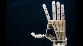 Featured image of Project Aslan is a 3D Printed Sign Language Robot