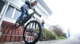 Featured image of Kinazo Design and Volkswagen Collaborate on 3D Printed Electric Mountain Bike
