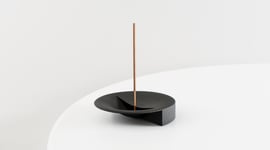 Featured image of Scent Tray is a Beautiful 3D Printed Incense Holder and Ashtray