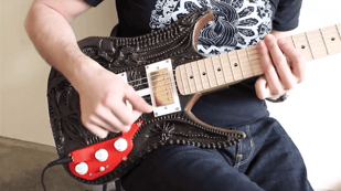 Featured image of 3D Printed Guitar Inspired by H.R. Giger