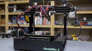 Featured image of MendelMax 3 Review: A Truly Hardcore 3D Printer