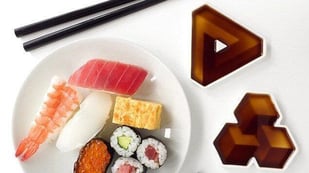 Featured image of Soy Shape Containers create Optical Illusions for Sushi Lovers