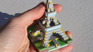 Featured image of New Microsoft Paint 3D App Can 3D Print From Minecraft
