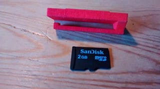Featured image of 3D Printed Pebble Watchband microSD Holder