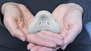 Featured image of Innovative 3D Printed Face Mask Gives Sleep Apnea Sufferers Breathing Relief