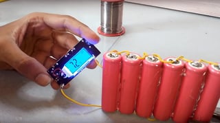 Featured image of Build Your Own Inexpensive Powerbank with 3D Printing