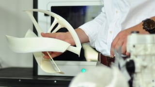 Featured image of Verashape Unveils VShaper 5-Axis 3D Printer at Formnext 2017