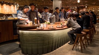 Featured image of Starbucks 3D Printed a Bar for its New Shanghai Roastery