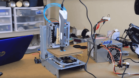 Featured image of Build a Super Cheap DIY 3D Printer from Old CD-ROM Drives