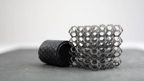 Featured image of 3D-Drucker-Materialien: Überblick & Leitfaden 2022
