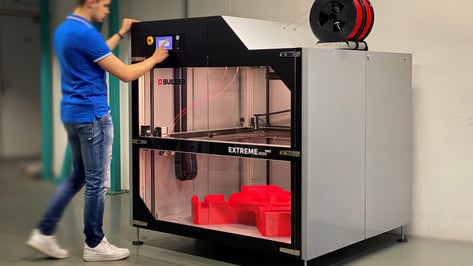 Featured image of The Best Large-Scale 3D Printers for Professionals