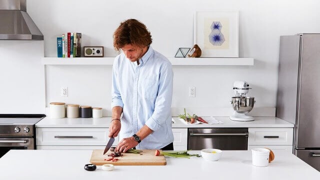Featured image of Kitchen Knife “Misen” Finishes Killer Kickstarter