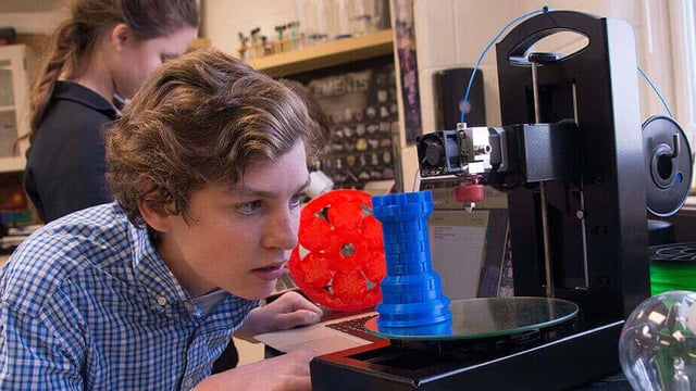 Featured image of Polar3D Closes $2 Million Funding & 100K Prints with Polar Cloud