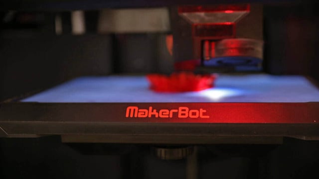 Featured image of MakerBot CEO Continues to Tighten Ship by Cutting 30% of Staff