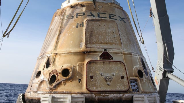 Featured image of SpaceX Research Vessel Returns to Earth
