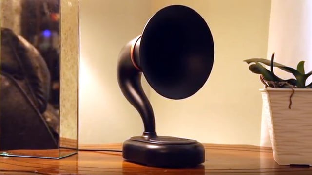 Featured image of Gramazon: Turn Your Amazon Echo Dot Into a Gramophone with 3D Printing
