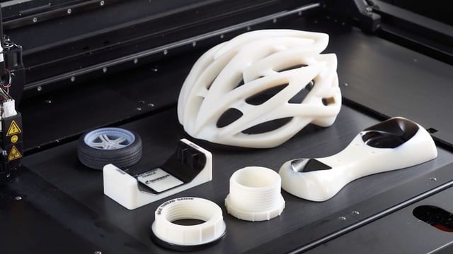 Featured image of PolyJet 3D Printing – Simply Explained