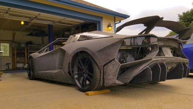 Featured image of Father and Son Take 3D Printed Lamborghini Out for a Test Ride