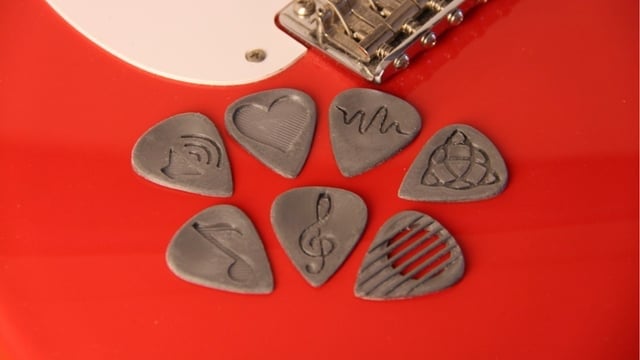 Featured image of 3D Printed Guitar Pick: 10 Amazing 3D Models
