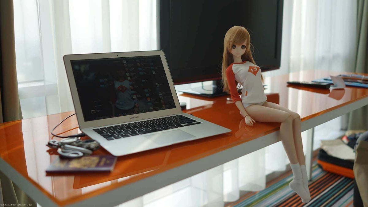 The first version of Danny Choo's smart doll is fully articulated and connected (image: Culture Japan)