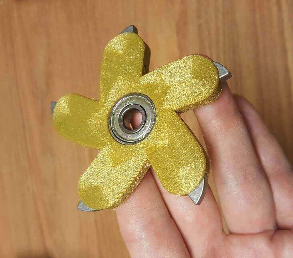Image of Best 3D Printed Fidget Spinners: Glaive Spinner from Krull