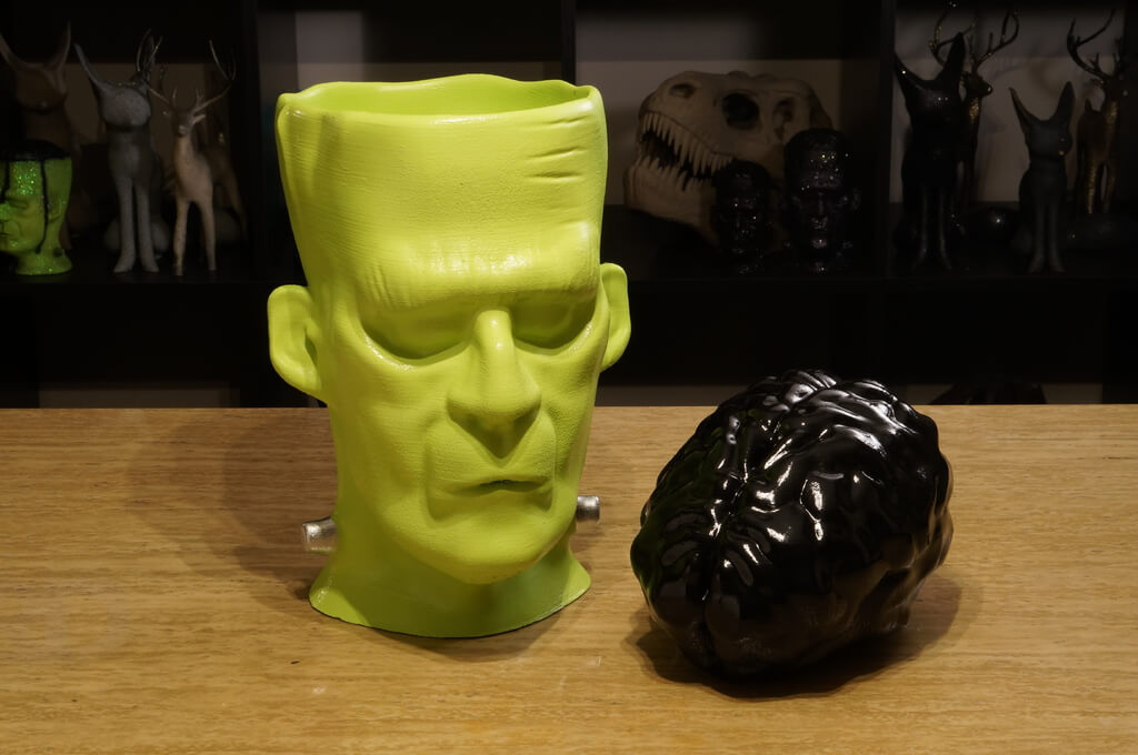 Photo de Modèles 3D pour Halloween: Monstre de Frankenstein et son cerveau amovible