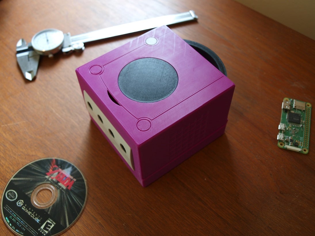 Imagen de Carcasa Raspberry Pi 3 personalizada para imprimir en 3D: Gamecube Pi Classic