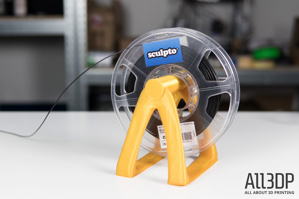 Sculpto+ (Plus) 3D Printer Review: Swiveling out of the Norm |
