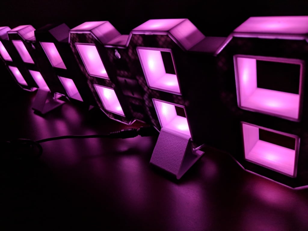 leonardlee's 7-segment LED clock from behind