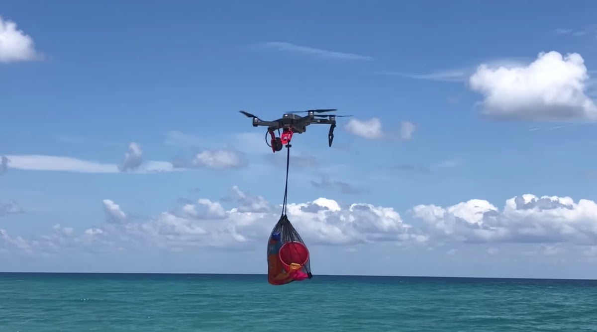 Drone with grabbing claw clearance