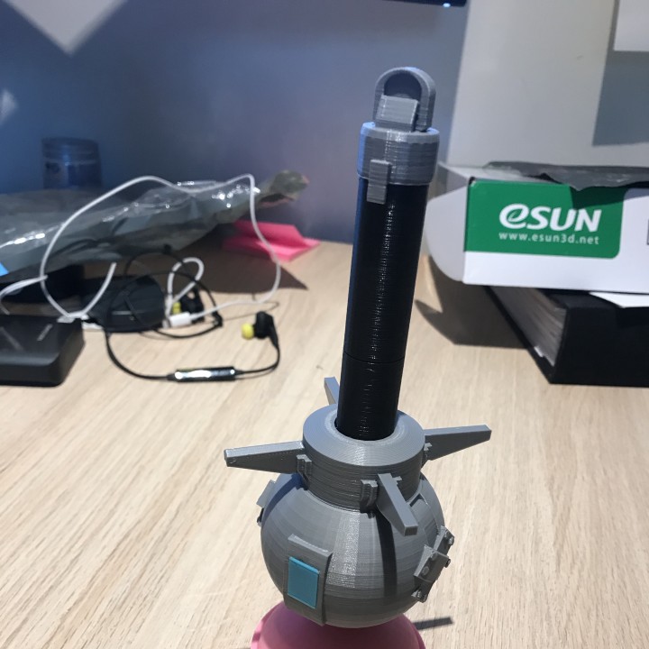 Image of Fortnite Props to 3D Print: Clinger Grenade