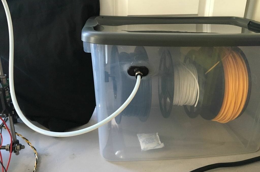 Airtight boxes are a cheap and practical option to keep your filament protected from humidity