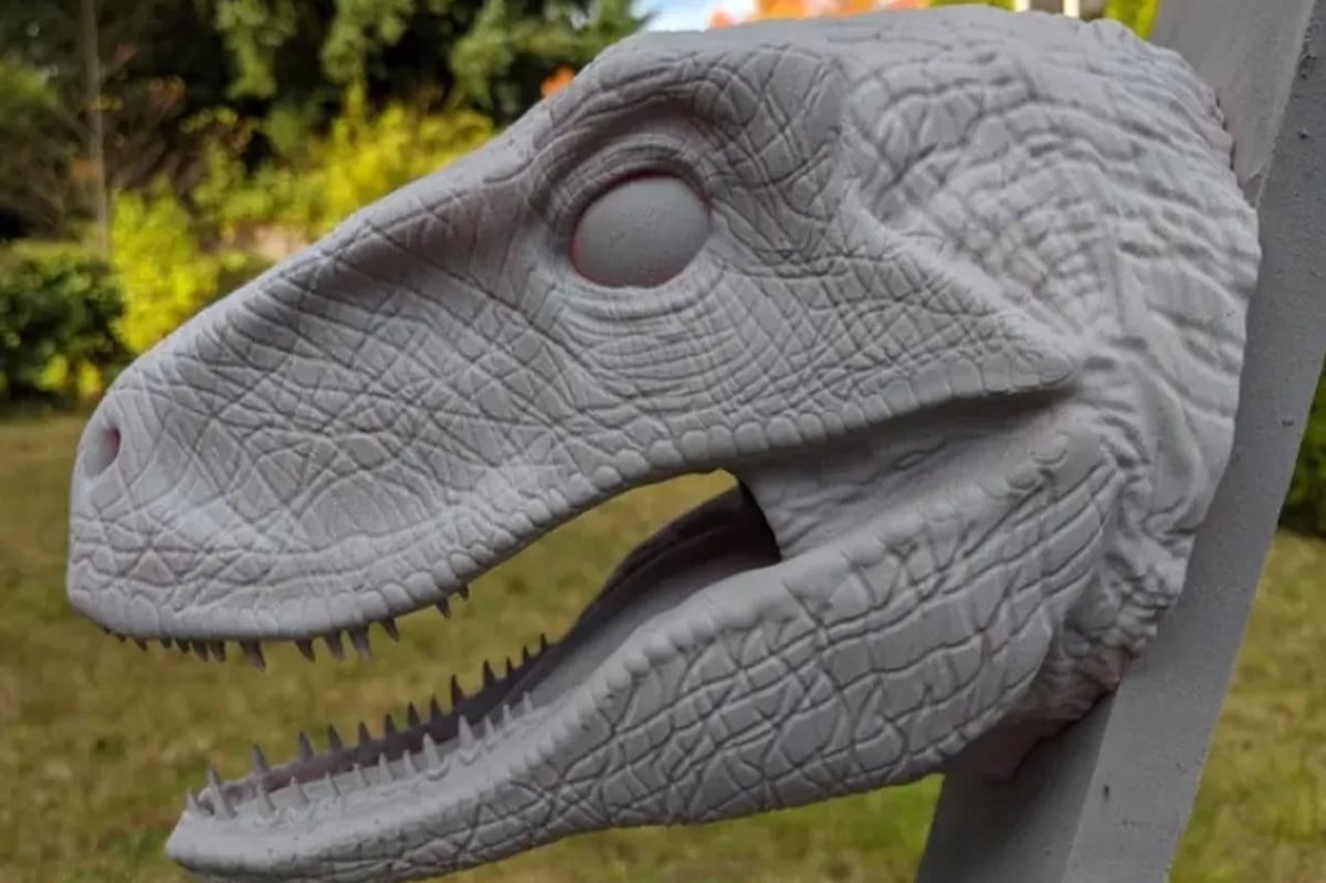 Chrome's offline dinosaur is now an actual toy you can buy, and it is  outstanding