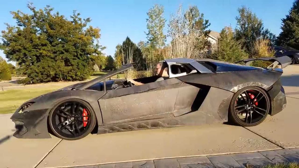 This dad 3D printed a Lamborghini Aventador for his son